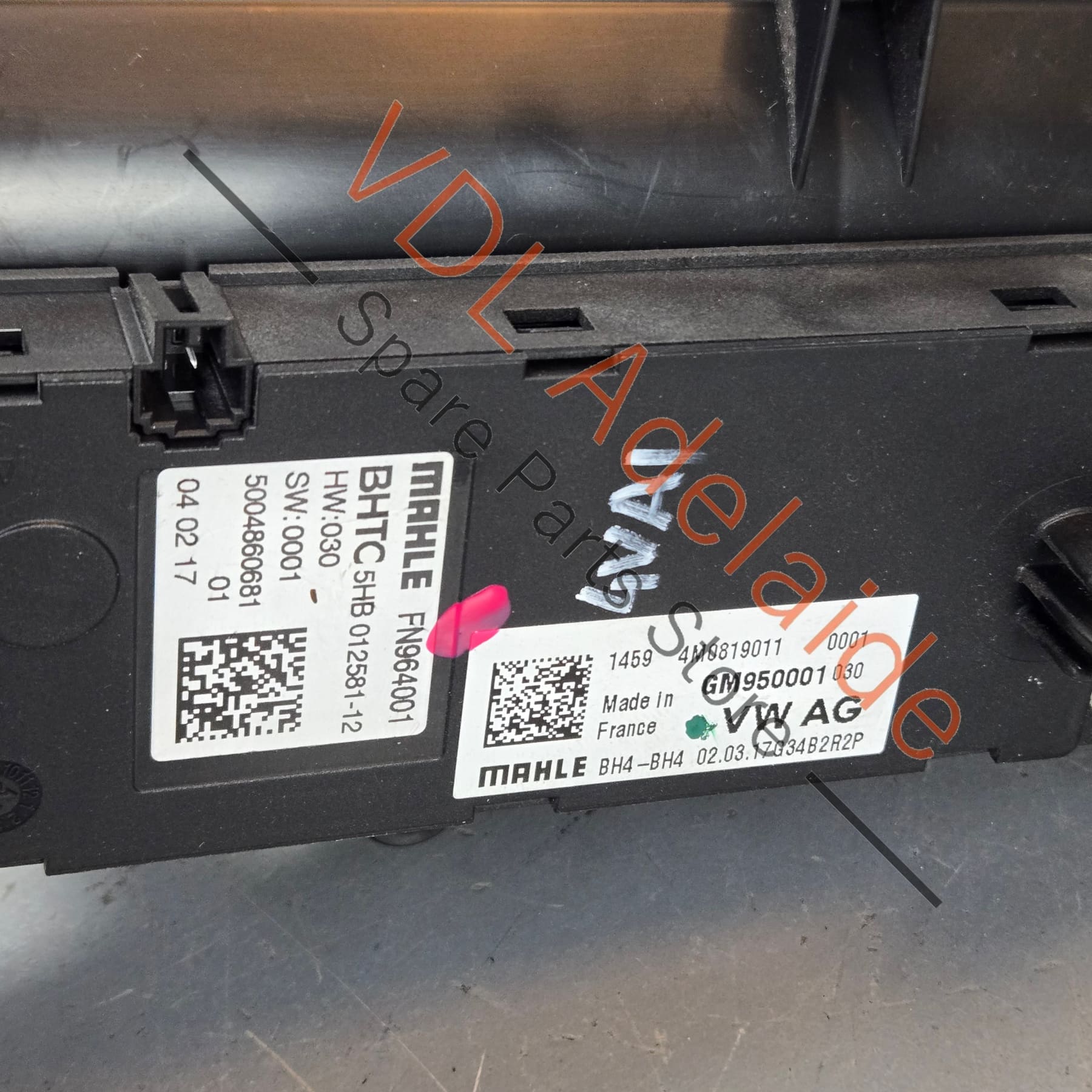 4M0819011    4M0819011 Auxiliary Heater Audi Q7 2016 Bentley Bentayga Onwards Genuine OEM