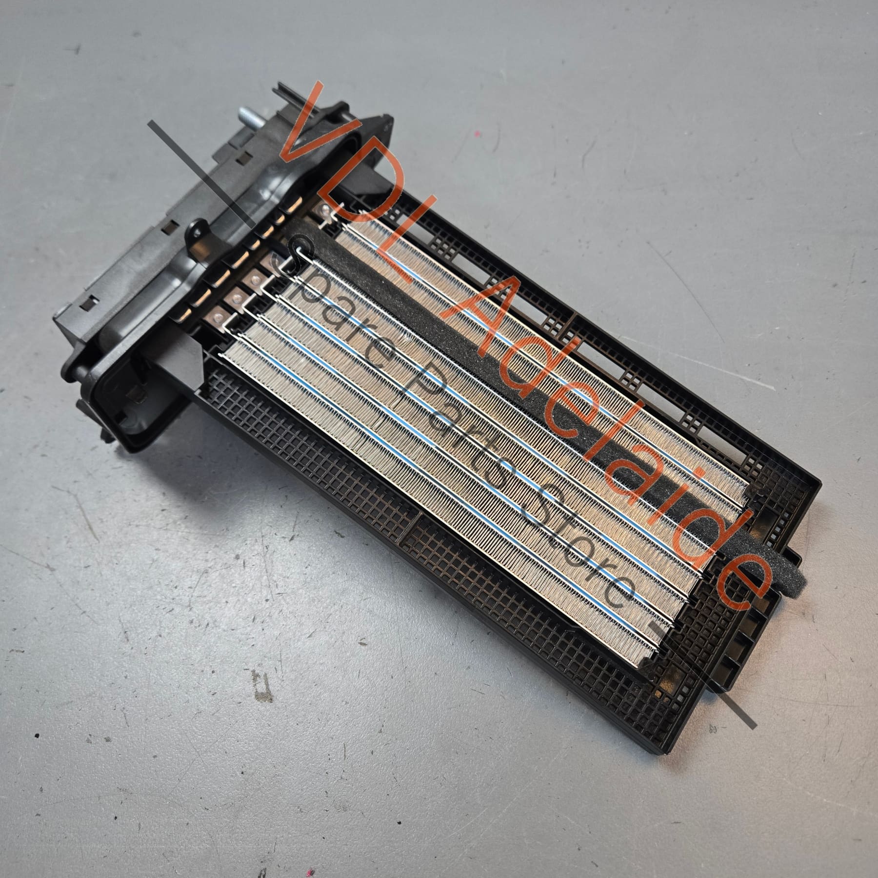 4M0819011    4M0819011 Auxiliary Heater Audi Q7 2016 Bentley Bentayga Onwards Genuine OEM