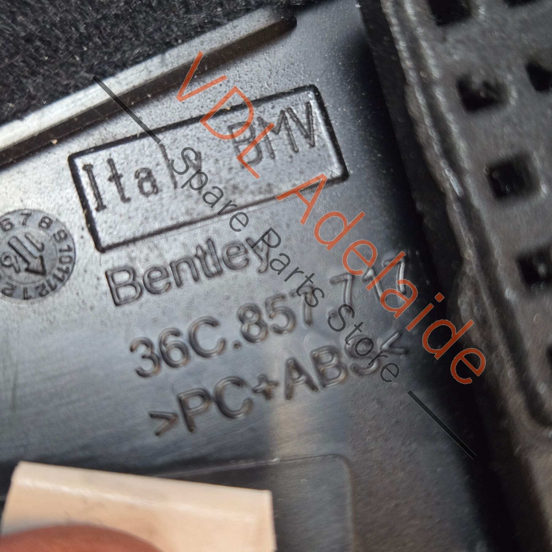 36C857161B 36C857717   Bentley Bentayga Dash Top Trim for HUD Heads Up Display 36C857161B