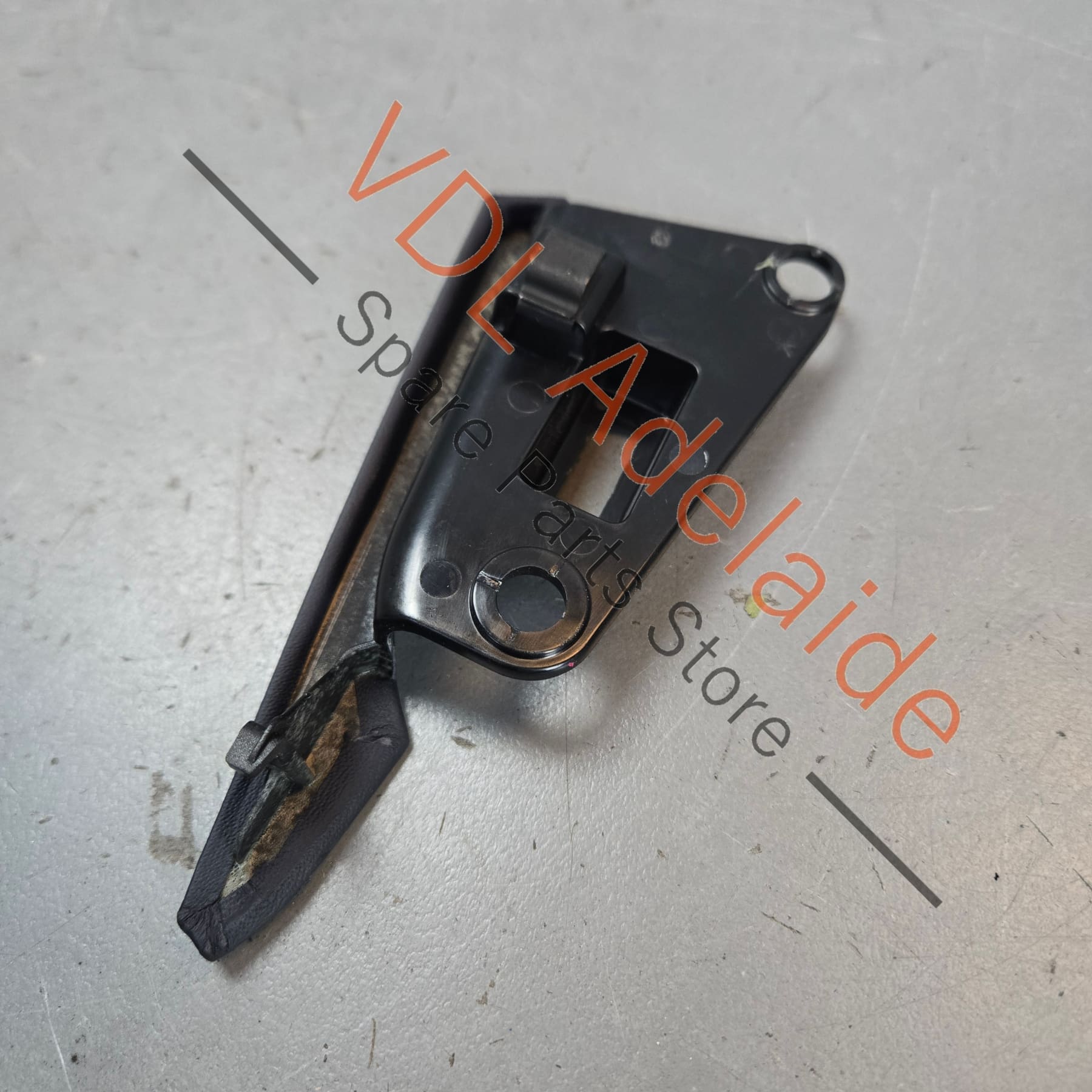 36A857297    Genuine OEM Bentley Bentayga dashboard trim 36A857297