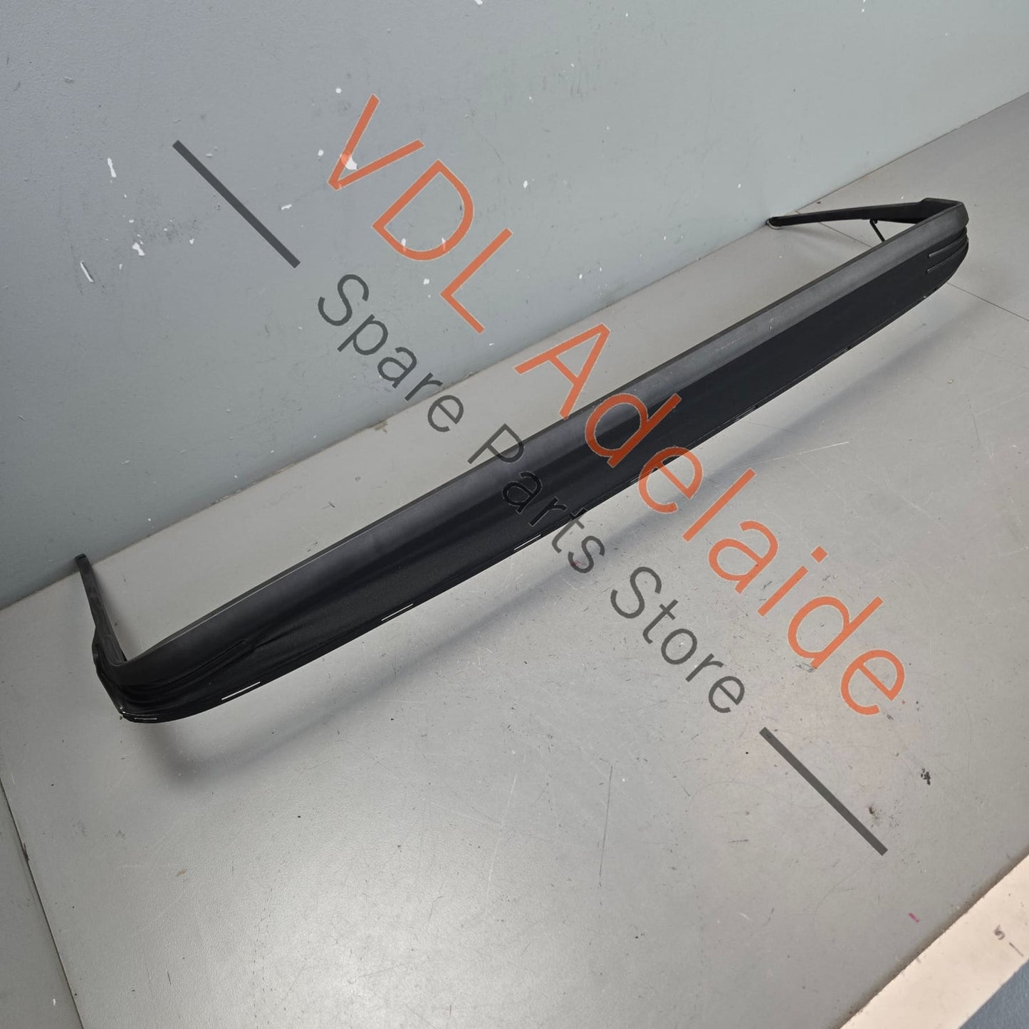 4M0877651A    Audi Q7 Bentley Bentayga Sunroof Shade Wind Deflector 4M0877651A