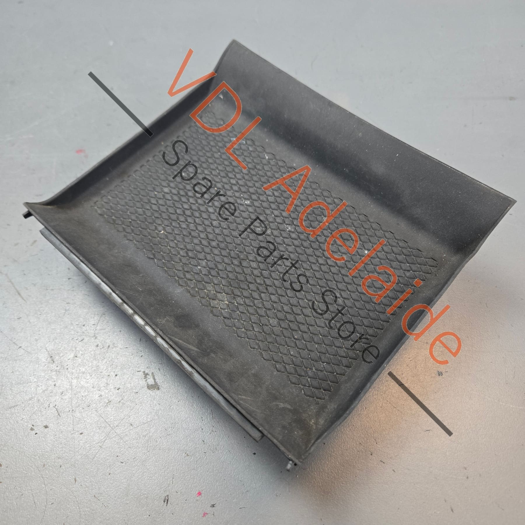 36A867485A    Bentley Bentayga Interior Trim for Centre Console 36A867485A