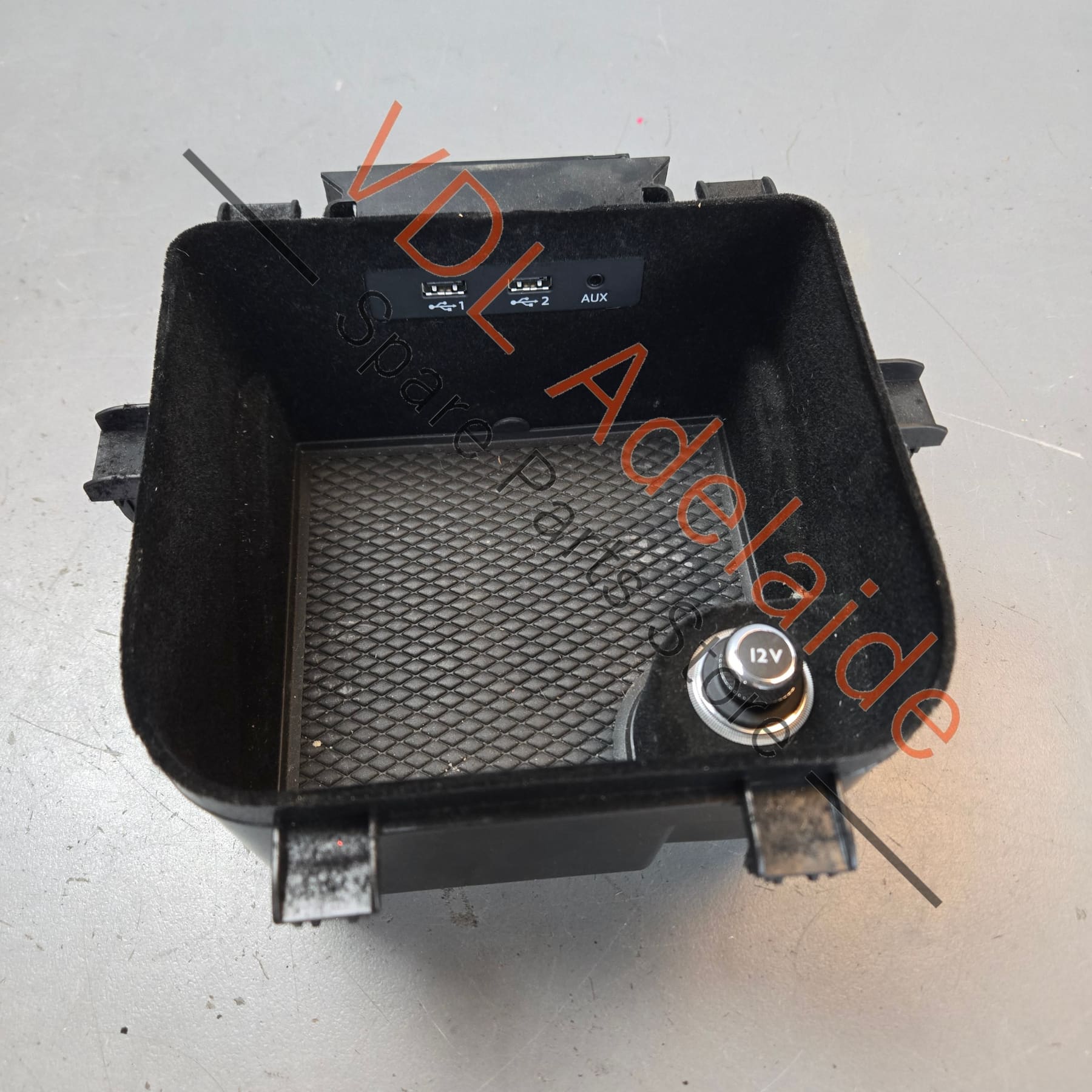 36A864981A 36A863301   Bentley Bentayga Interior Trim for Centre Console 36A864981A 36A863301