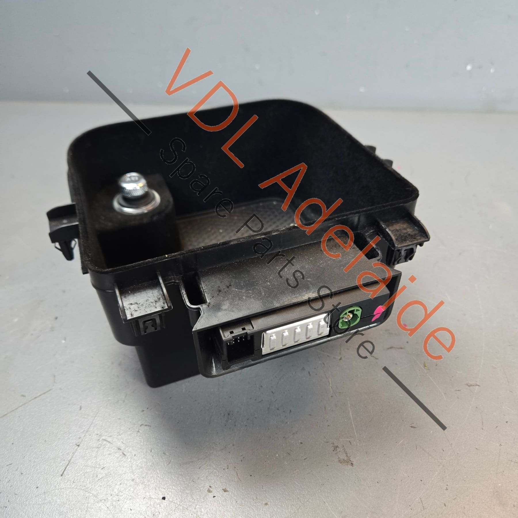 36A864981A 36A863301   Bentley Bentayga Interior Trim for Centre Console 36A864981A 36A863301