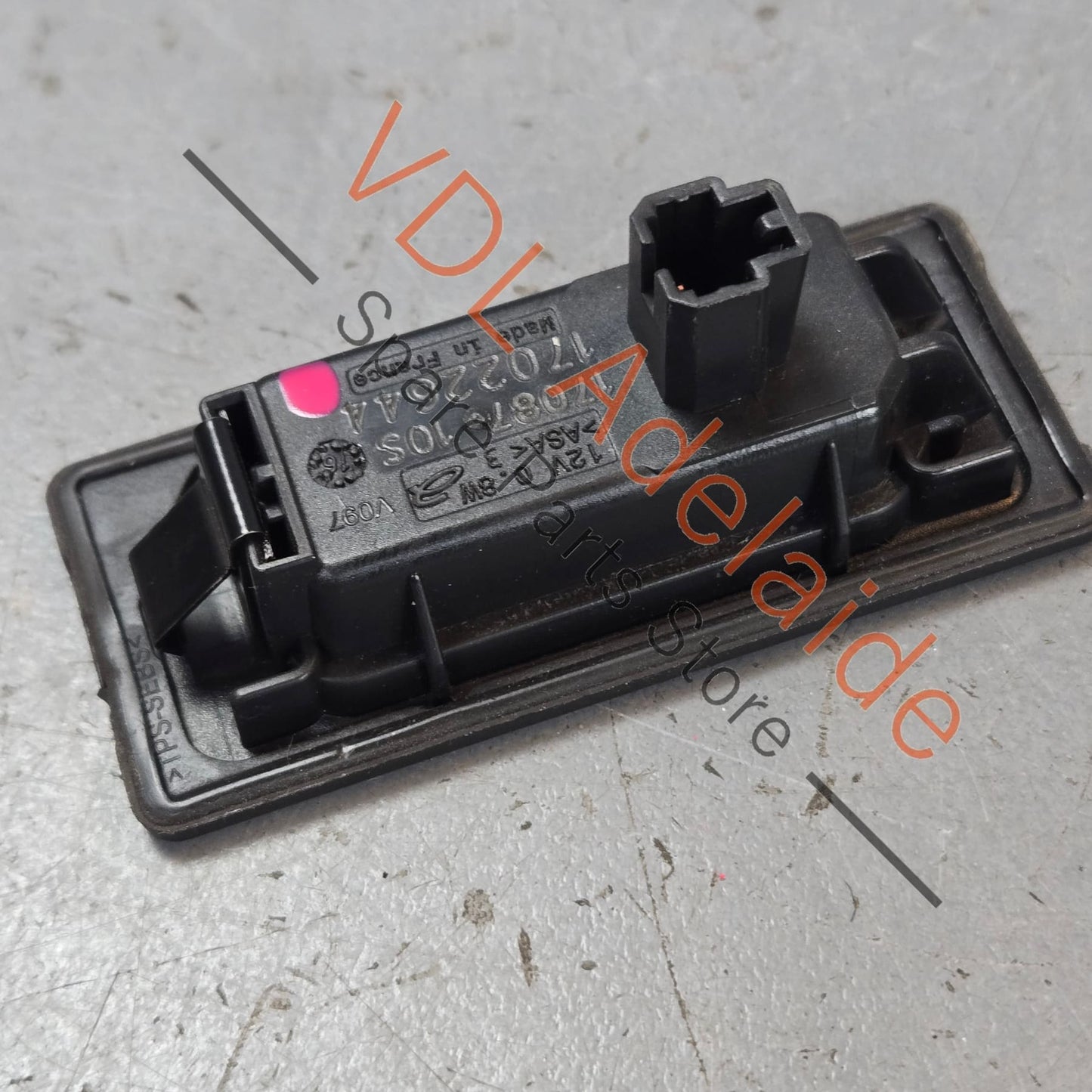 5NA943021    VW Audi Porsche LED License Registration Plate Light 5NA943021