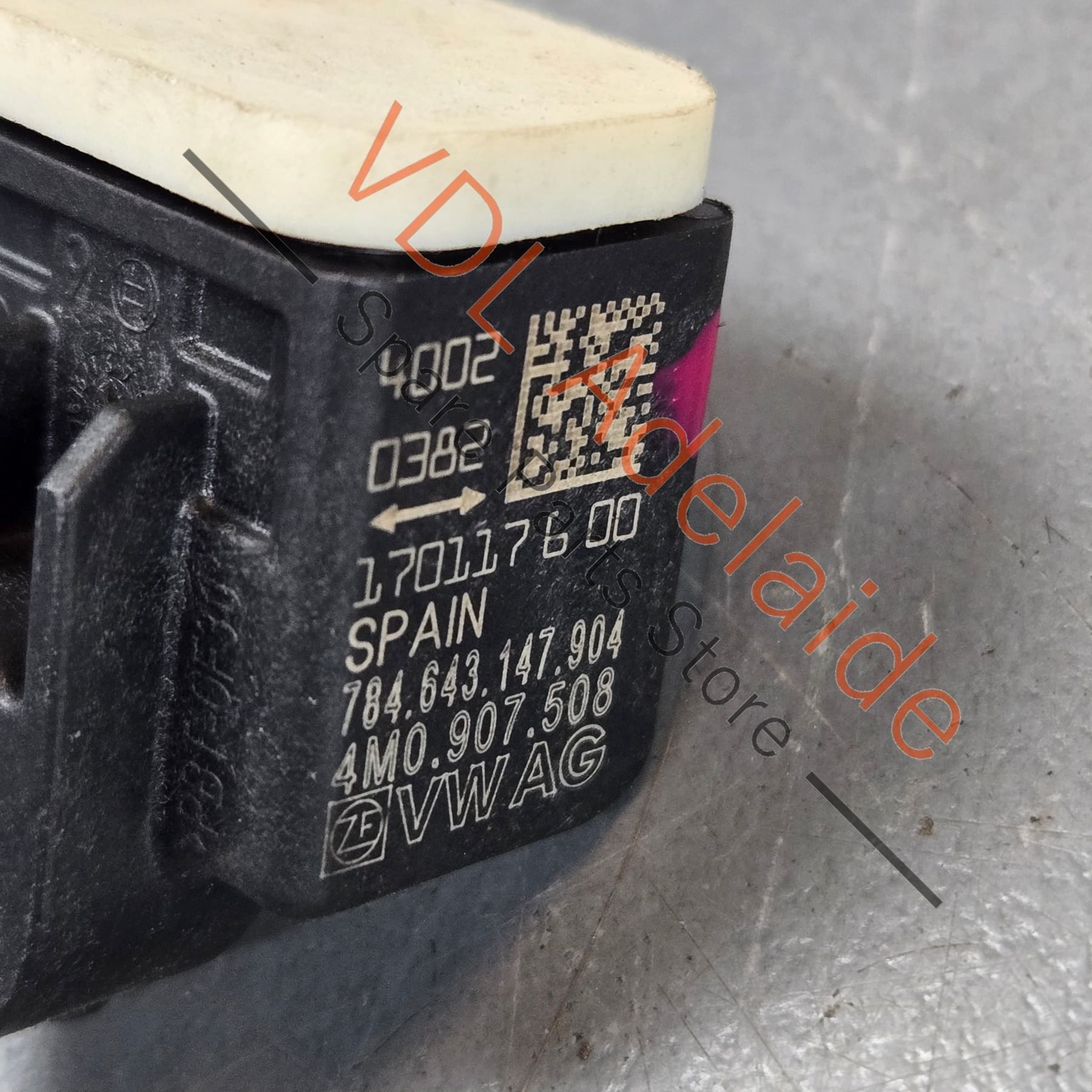 4M0907508    VW Audi Porsche Engine Mount Sensor for Vibration 4M0907508