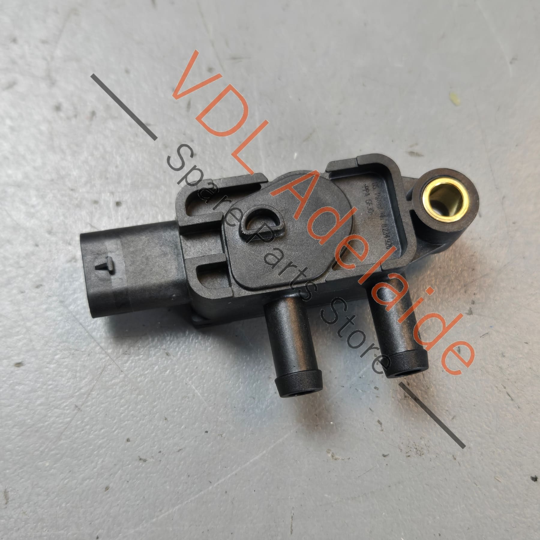 057906051D    Bentley Exhaust Pressure Difference Sensor 057906051D