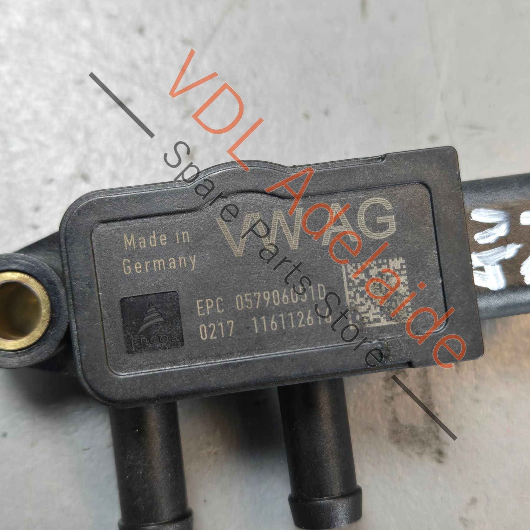 057906051D    Bentley Exhaust Pressure Difference Sensor 057906051D