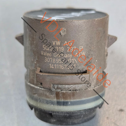 5Q0919297B    VW Audi Bentley Parking Sensor 5Q0919297B