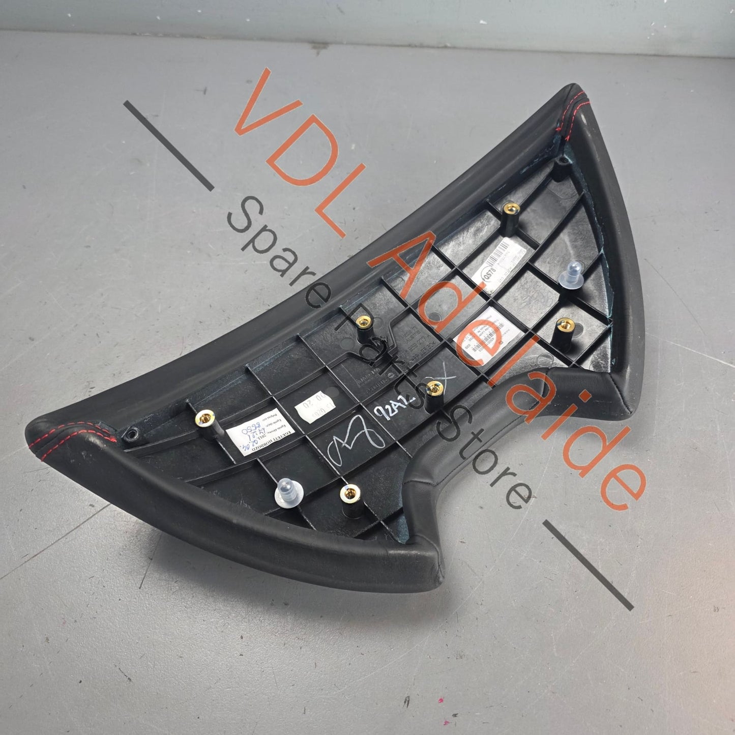 958858277AIVE 95855227701IVE   Porsche Cayenne GTS 958 92A Dashboard Instrument Cluster Cover Lid Leather w Red Stitch