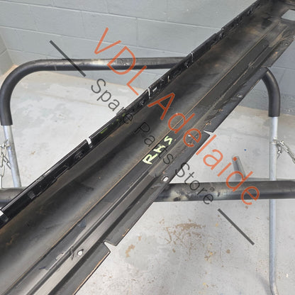 7P5854884 95855988600   Porsche Cayenne GTS 958 92A RHS Right Side Sideskirt Rocker Panel Cover Moulding 7P5854884