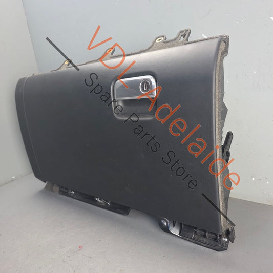 95855209518A11 95855209503A11 7P5857095AC  Porsche Cayenne GTS 958 92A Black Leather Glovebox 95855209503 A11