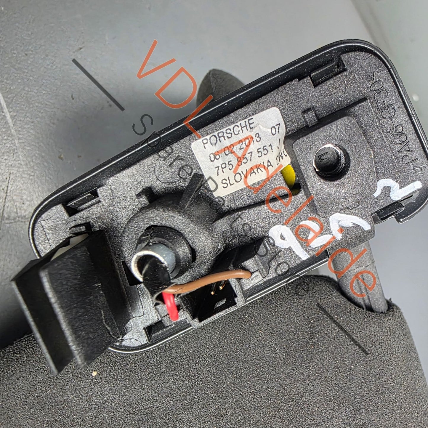 958731551132W0 95873155113 7P5857551J  Porsche Cayenne GTS 958 92A Alcantara Sun Visor Interior Left Side