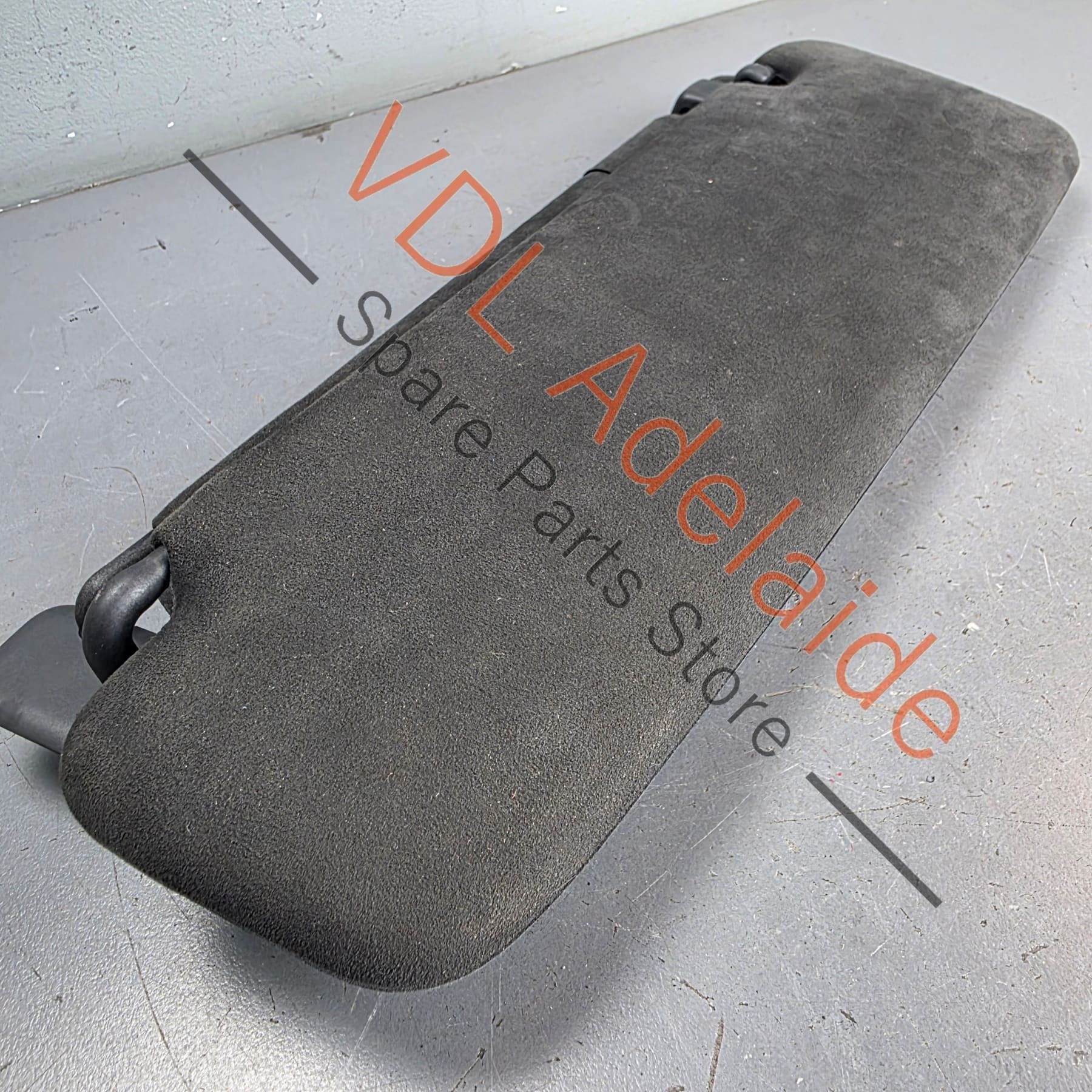 958731552132W0 95873155213 7P5857552J  Porsche Cayenne GTS 958 92A Alcantara Sun Visor Interior Right Side