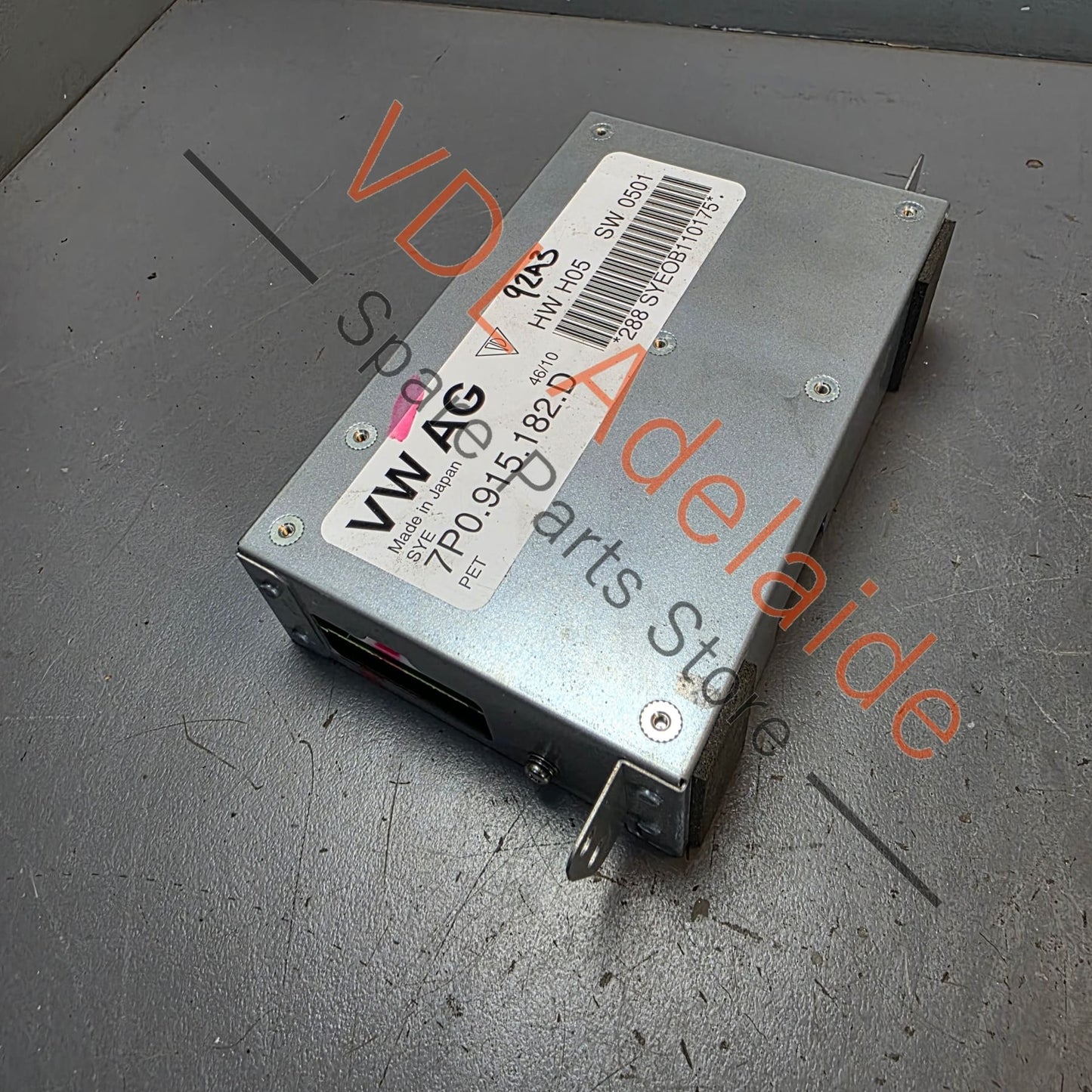 7P0915182D 958618182X   Porsche Cayenne Hybrid Battery Controller Control Module 7P0915182D 958618182X