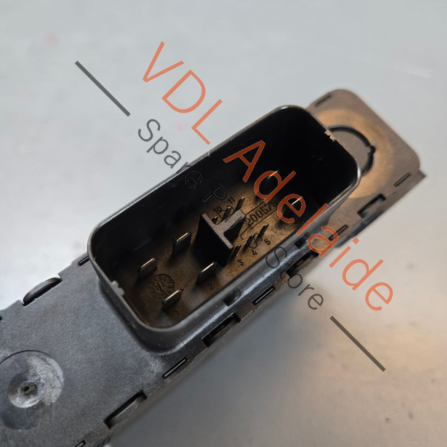 7PP959663E    Porsche Voltage Stabiliser for Stop Start 7PP959663E