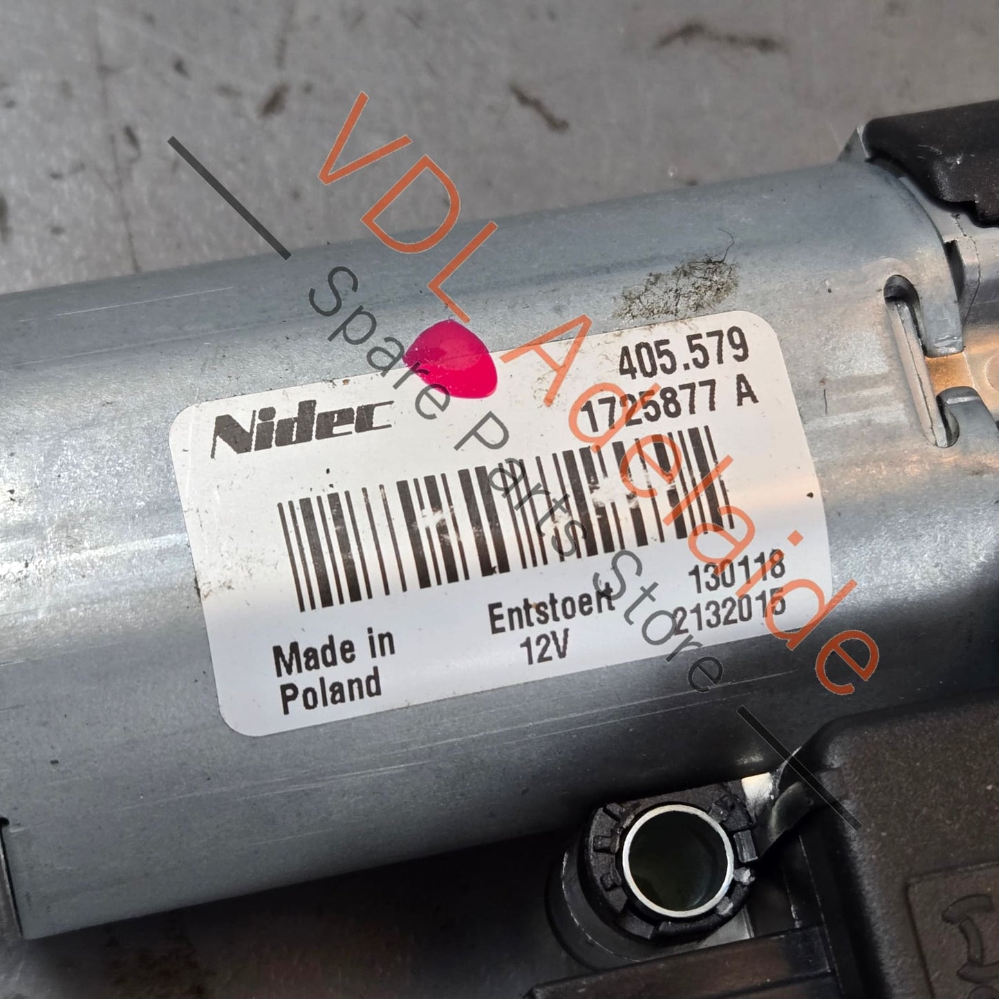 7P0959591B    Porsche Cayenne Sunroof Motor 7P0959591B