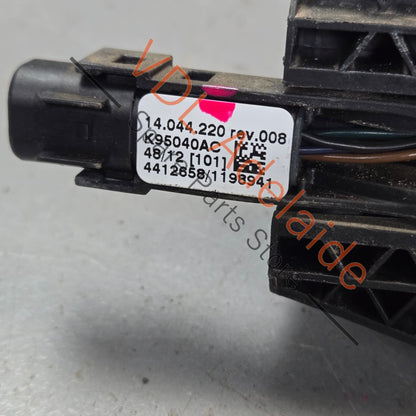 95853120602 95853120602G2X   Porsche Cayenne 958 Keyless Entry Right Side Exterior Door Handle 95853120602