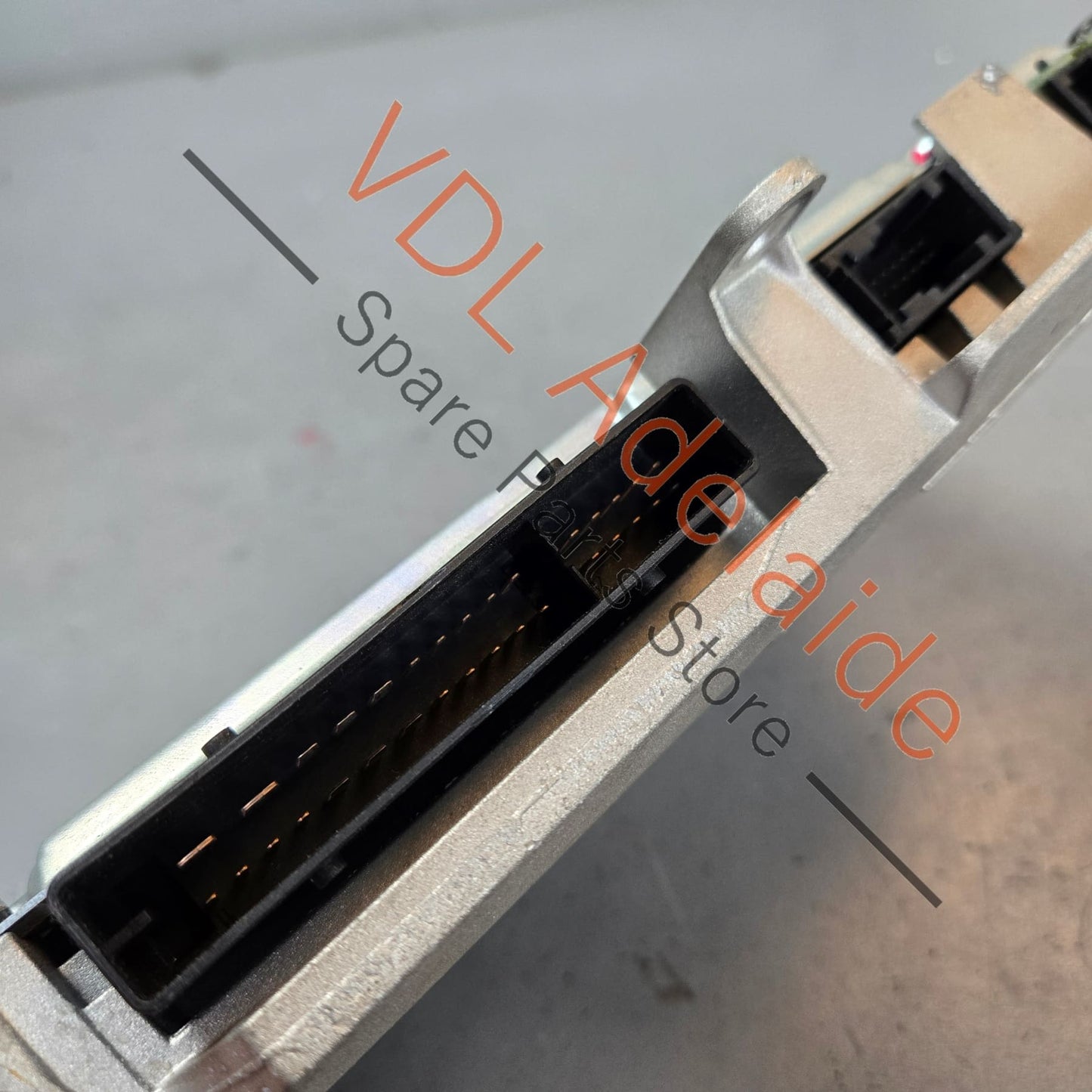 7PP035223P 95564530201 7L5035466B  Porsche Cayenne Cayman Panamera BOSE Audio Amplifier Amp 7PP035223P 95564530201 7L5035466B