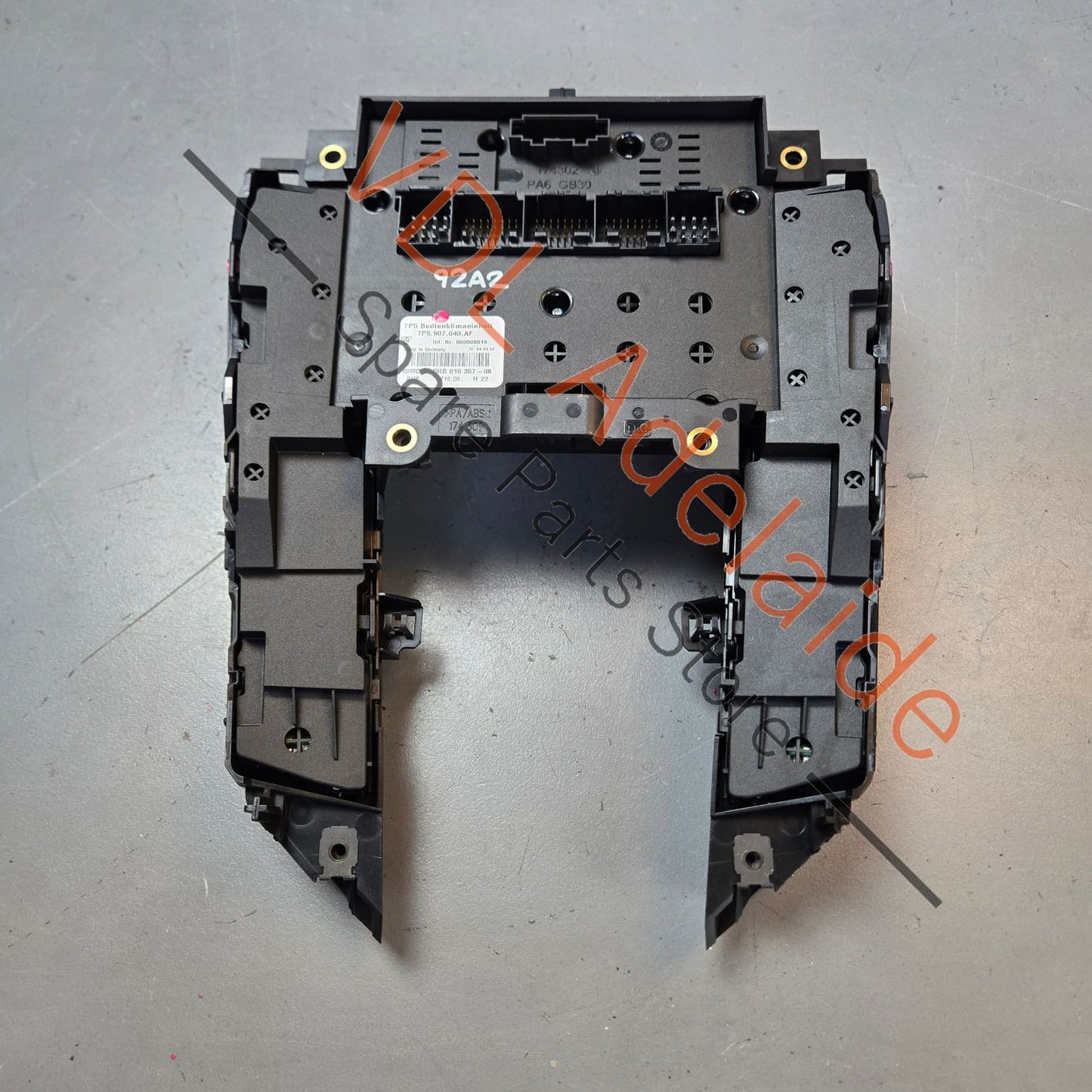 7P5907040AF 95865310105   Porsche Cayenne 958 Centre Console Heater Control Switch 7P5907040AF