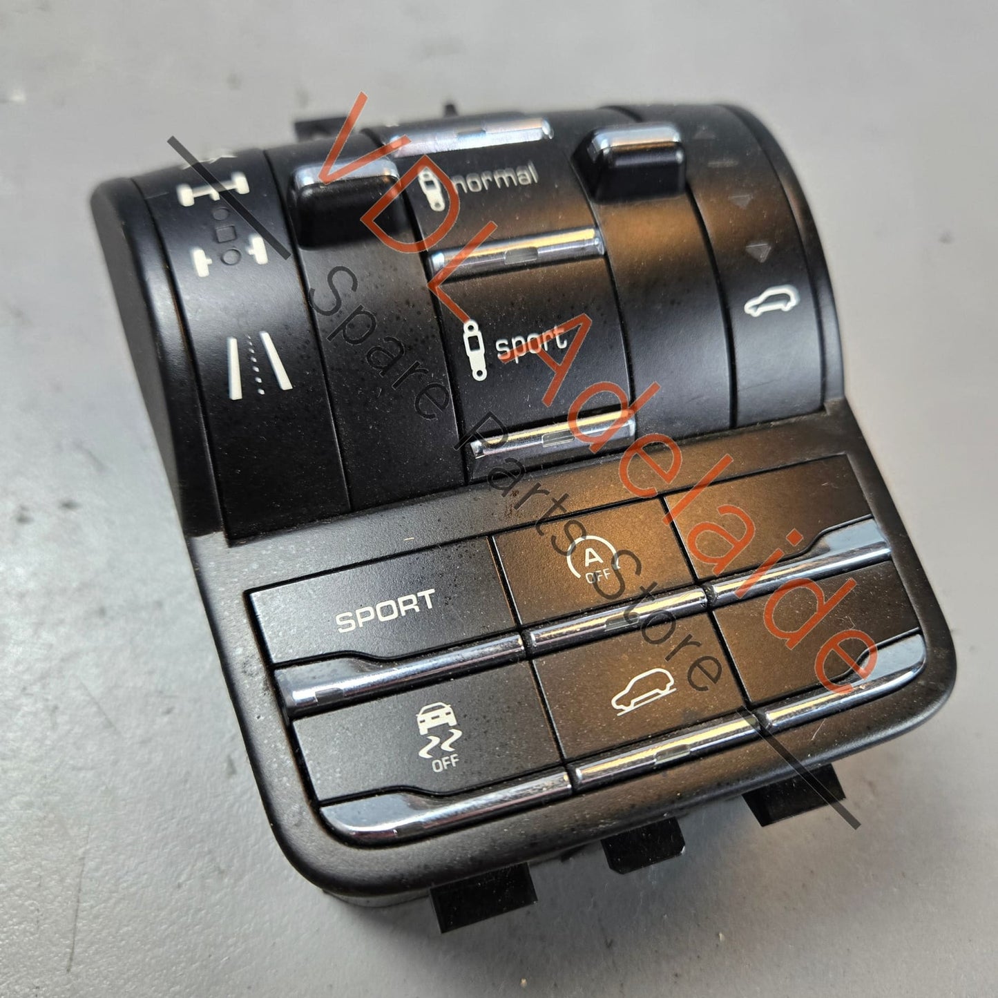 7P5927127CG 7P5927521T 95861313500 95861352501 Porsche Cayenne 958 Differential Lock and Suspension Level Control Switch 7P5927127CG 7P5927521T