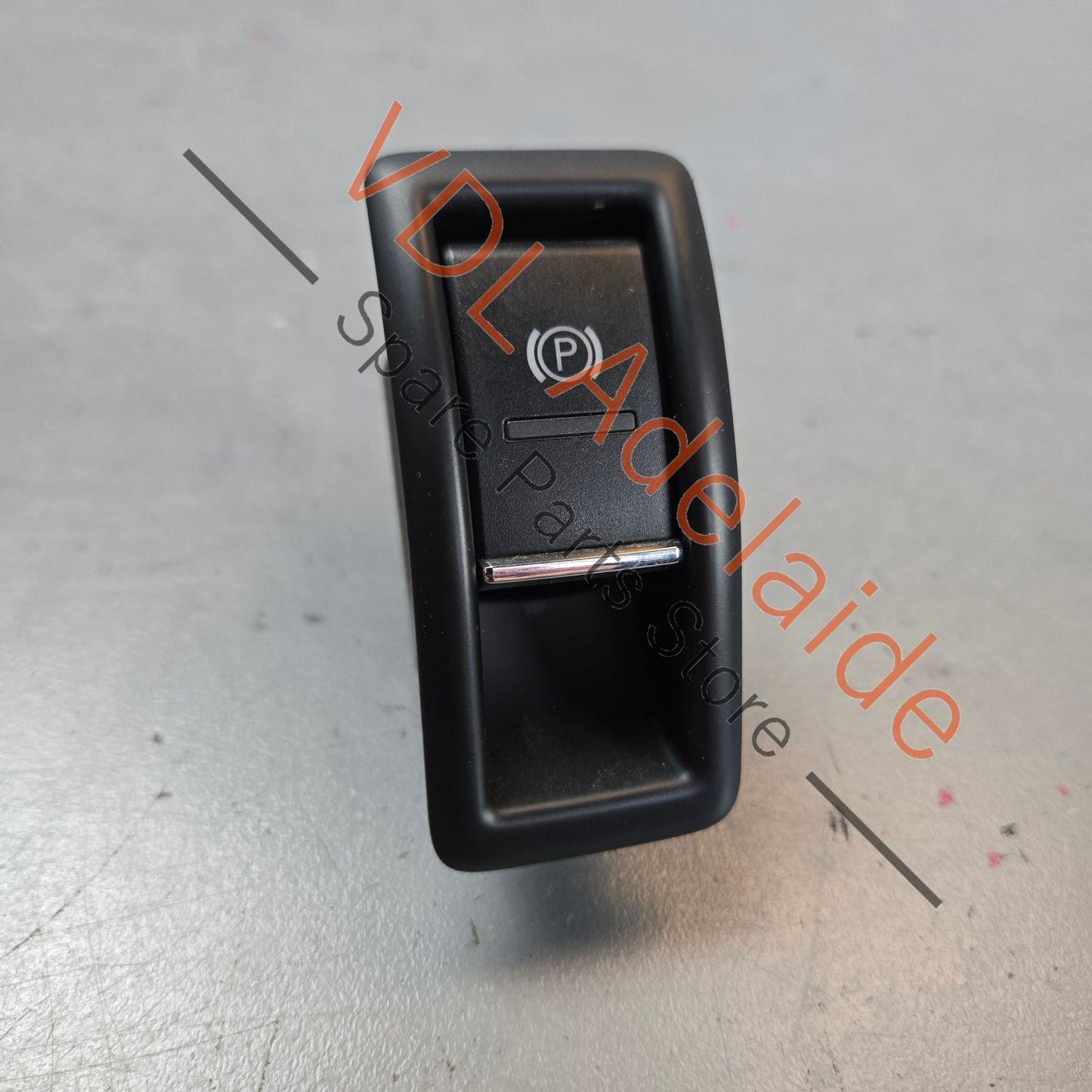 95861325100 7P5927225   Porsche Cayenne 958 Park Brake Switch 7P5927225 95861325100