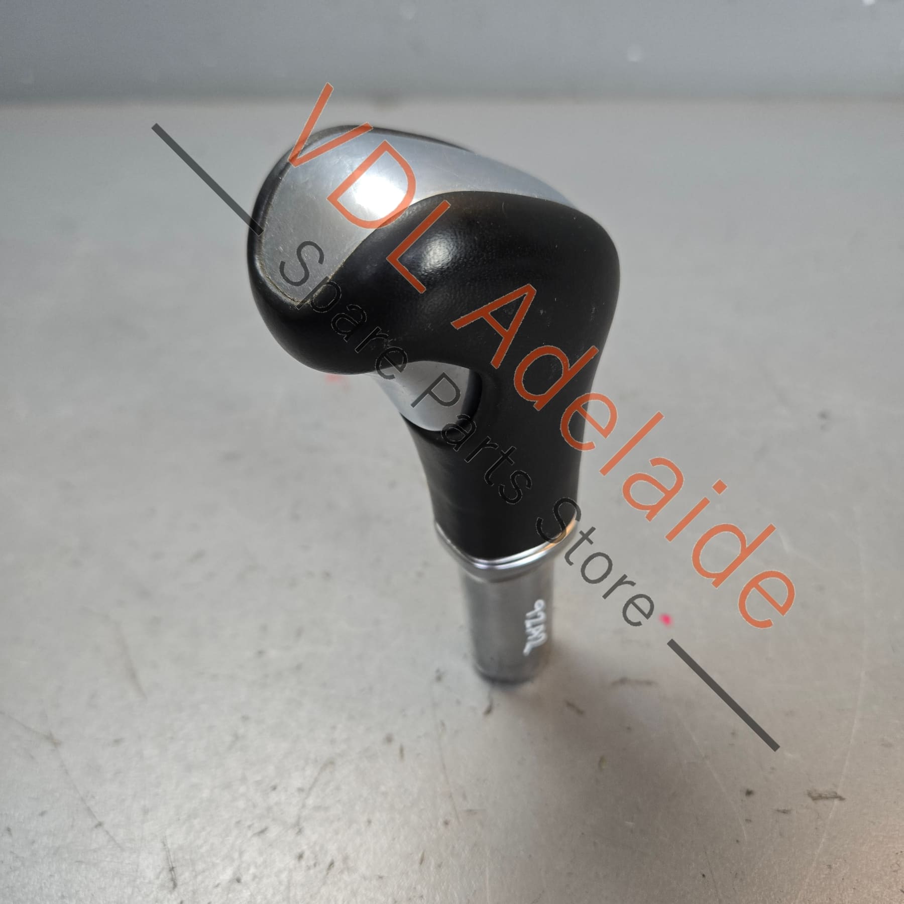 95842606900 7P5713139   Porsche Cayenne 958 Gear Shifter Knob 95842606900 7P5713139