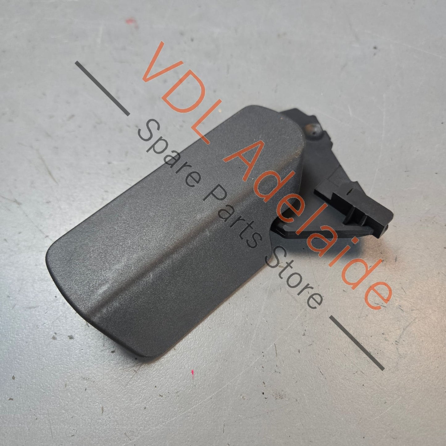 95851153301 95851163301   Porsche Cayenne 958 Bonnet release handle lever 95851163301  95851153301