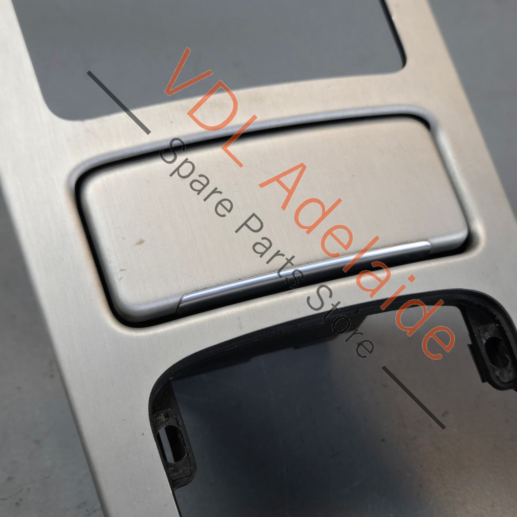 95855332401 95855327300 7P5857273 7P5863324A Porsche Cayenne 958 Centre Console Ashtray Brushed Aluminium Trim 95855332401 GR4  95855327300