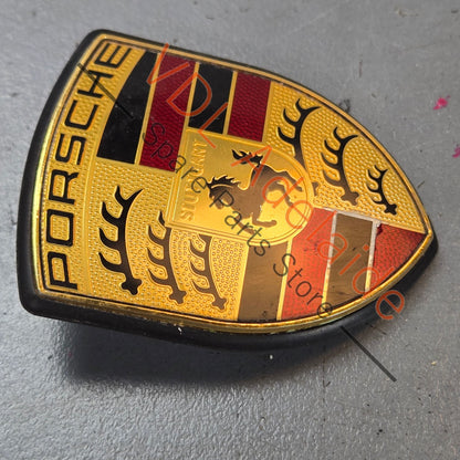 9P1853601 95855960100   Genuine Porsche Crest Bonnet Badge Gold 95855960100 9P1853601 99755921102
