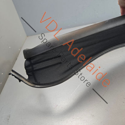 7P0877651 958877651   Porsche Cayenne 958 Sunroof Wind Deflector 7P0877651 95856265100