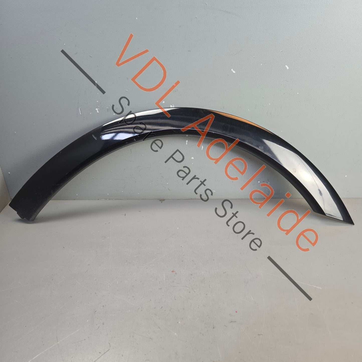 7P5853728F 95855972850   Porsche Cayenne GTS 958 Right Front Wheel Arch Flare Molding 7P5853728F 95855972850