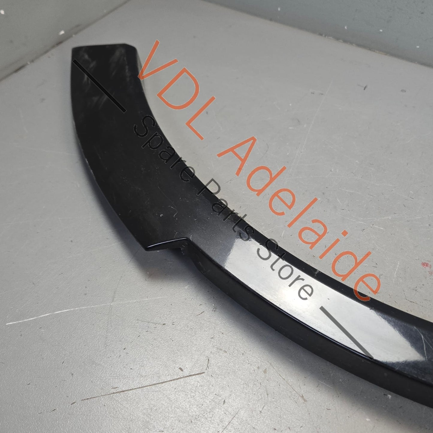 7P5853827G 95855982750   Porsche Cayenne GTS 958 Left Rear Wheel Arch Flare Molding 7P5853827G 95855982750