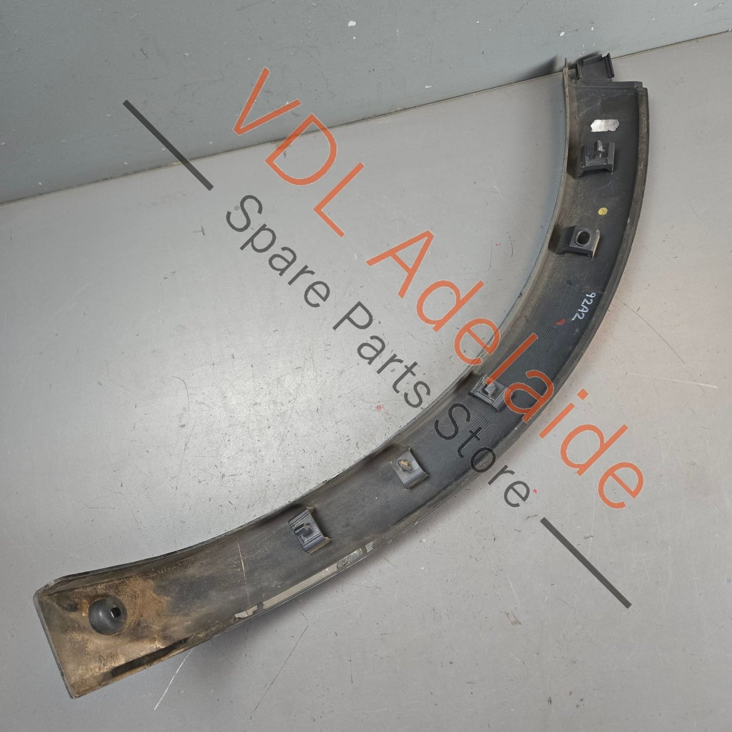 7P5853990B 95855999050   Porsche Cayenne GTS 958 Right Rear Wheel Arch Flare Molding 7P5853990B 95855999050