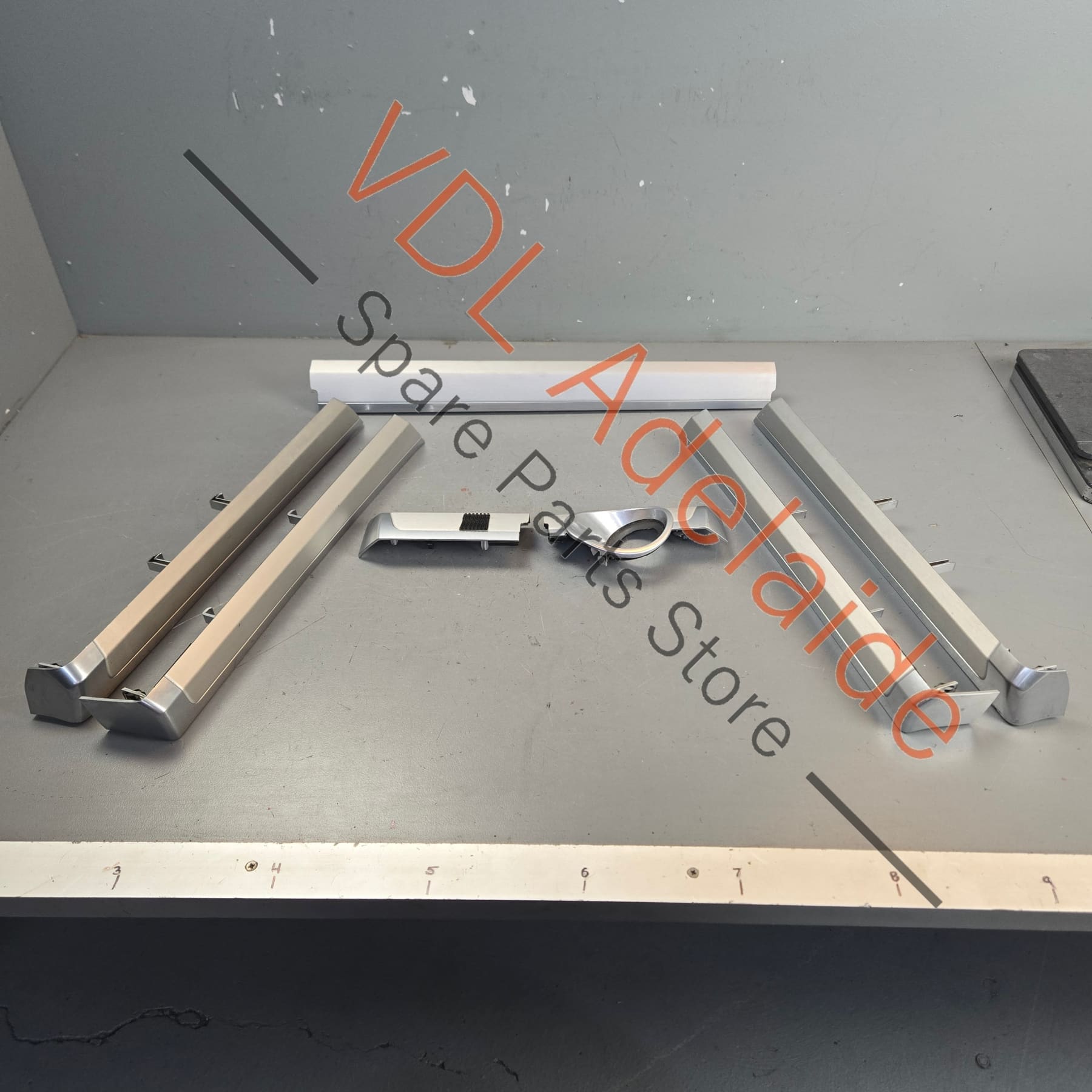 95855540901GR4 95855541001GR4   Porsche Cayenne 958 Set of Brushed Aluminium Dashboard & Door Trim Inserts