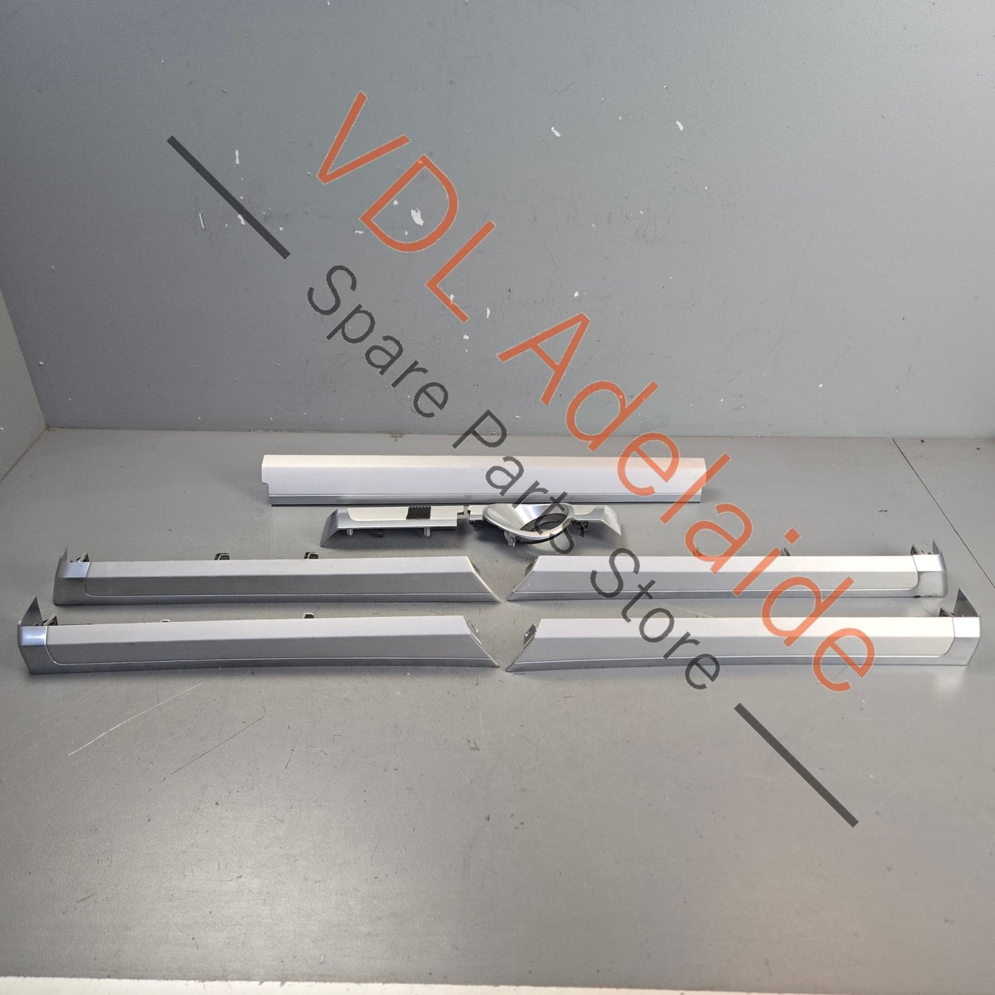 95855540901GR4 95855541001GR4   Porsche Cayenne 958 Set of Brushed Aluminium Dashboard & Door Trim Inserts