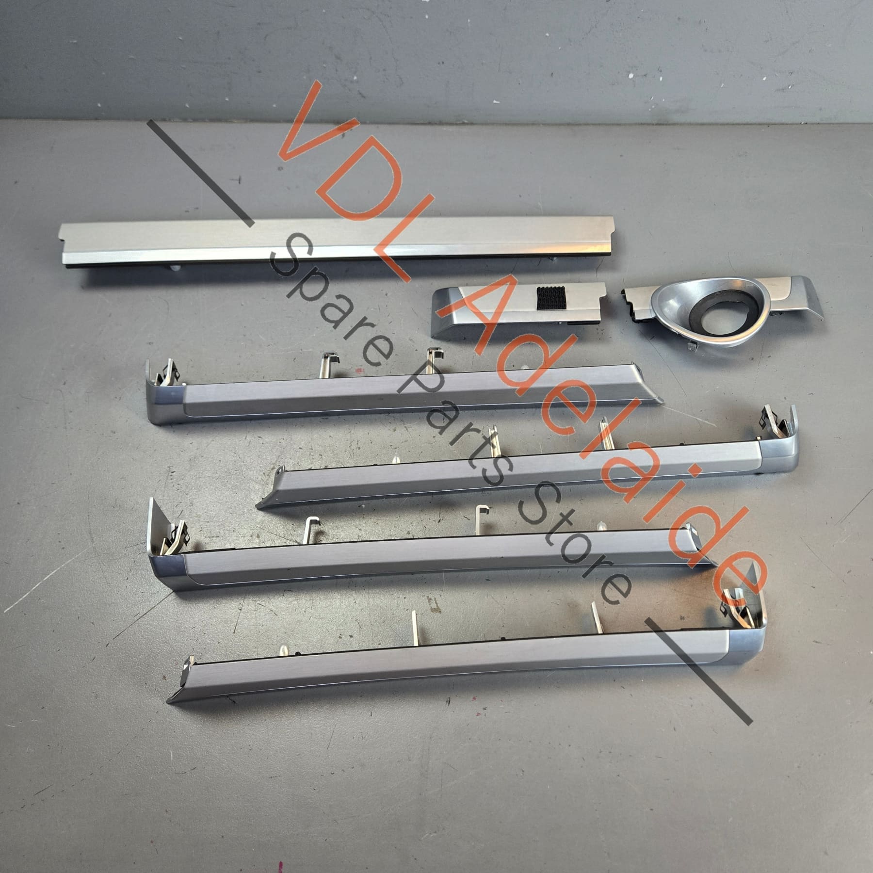 95855540901GR4 95855541001GR4   Porsche Cayenne 958 Set of Brushed Aluminium Dashboard & Door Trim Inserts