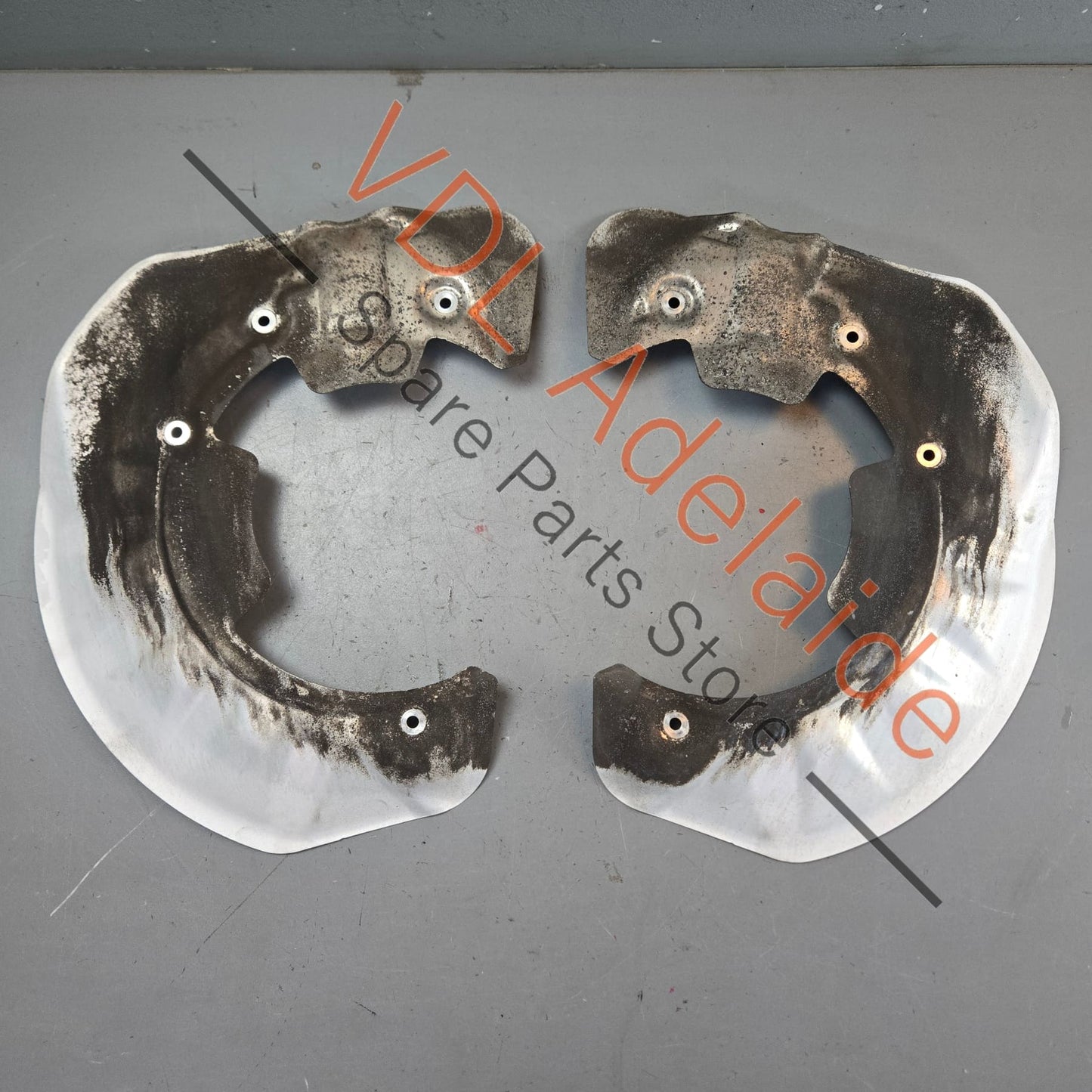 95835180101 95835180201  Porsche Cayenne GTS 92A 958 Front Brake Dust Stone Shield Set suit 360 x 36 rotor