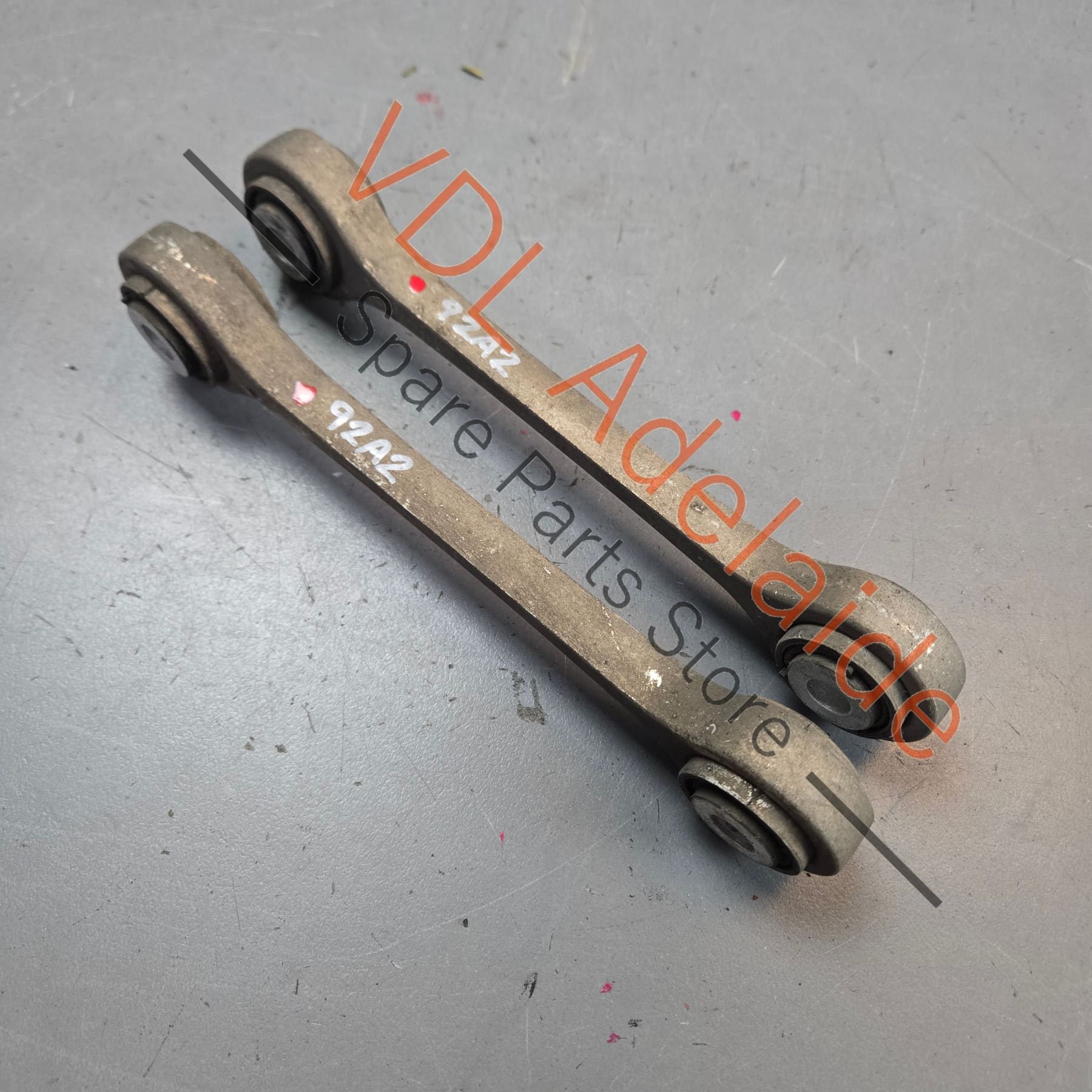 95534306900   Porsche Cayenne Front Swaybar Links 955 957 92A 958 95534306900