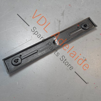 95870110510 7P5807287B  Porsche Cayenne GTS Front Bumper Licence Plate Holder Bracket 95870110510 7P5807287B