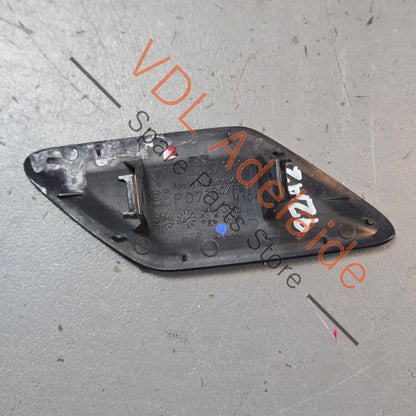 7P5807333A 95862830300  Porsche Cayenne 92A 958 GTS Front Bumper Washer Cover Left 7P5807333A 95862830300