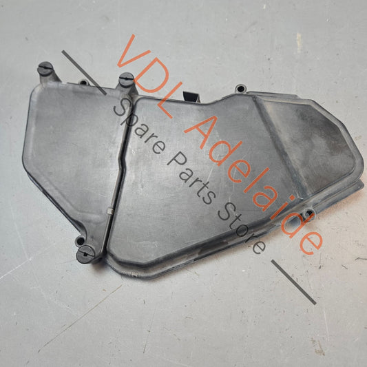 7L0937576B   Porsche Cayenne 92A 958 Touareg Q7 Cover for Fuse Panel and ECU 7L0937576B
