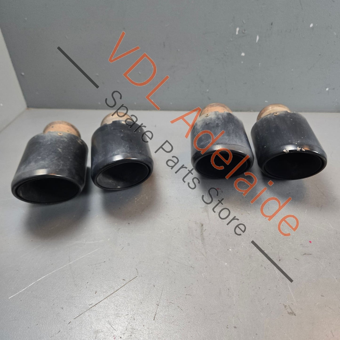 95811125180 95811125180  Porsche Cayenne GTS 92A 958 Set of Exhaust Tips 95811125180 95811125180