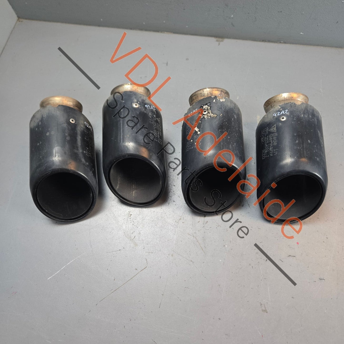 95811125180 95811125180  Porsche Cayenne GTS 92A 958 Set of Exhaust Tips 95811125180 95811125180