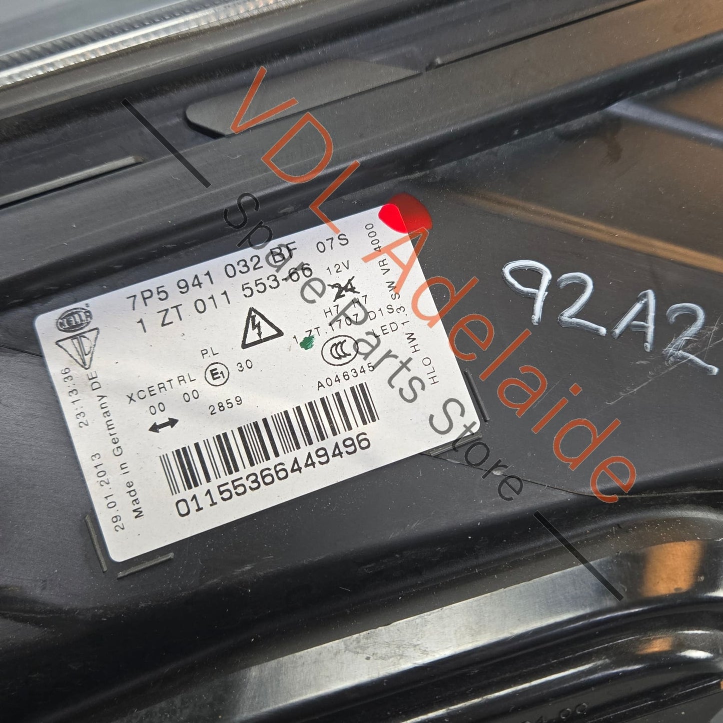 958941030AL 7P5941032BF 95863128400 Porsche Cayenne GTS 92A Right Headlight Xenon Dynamic 958941030AL 95863128400 7P5941032BF