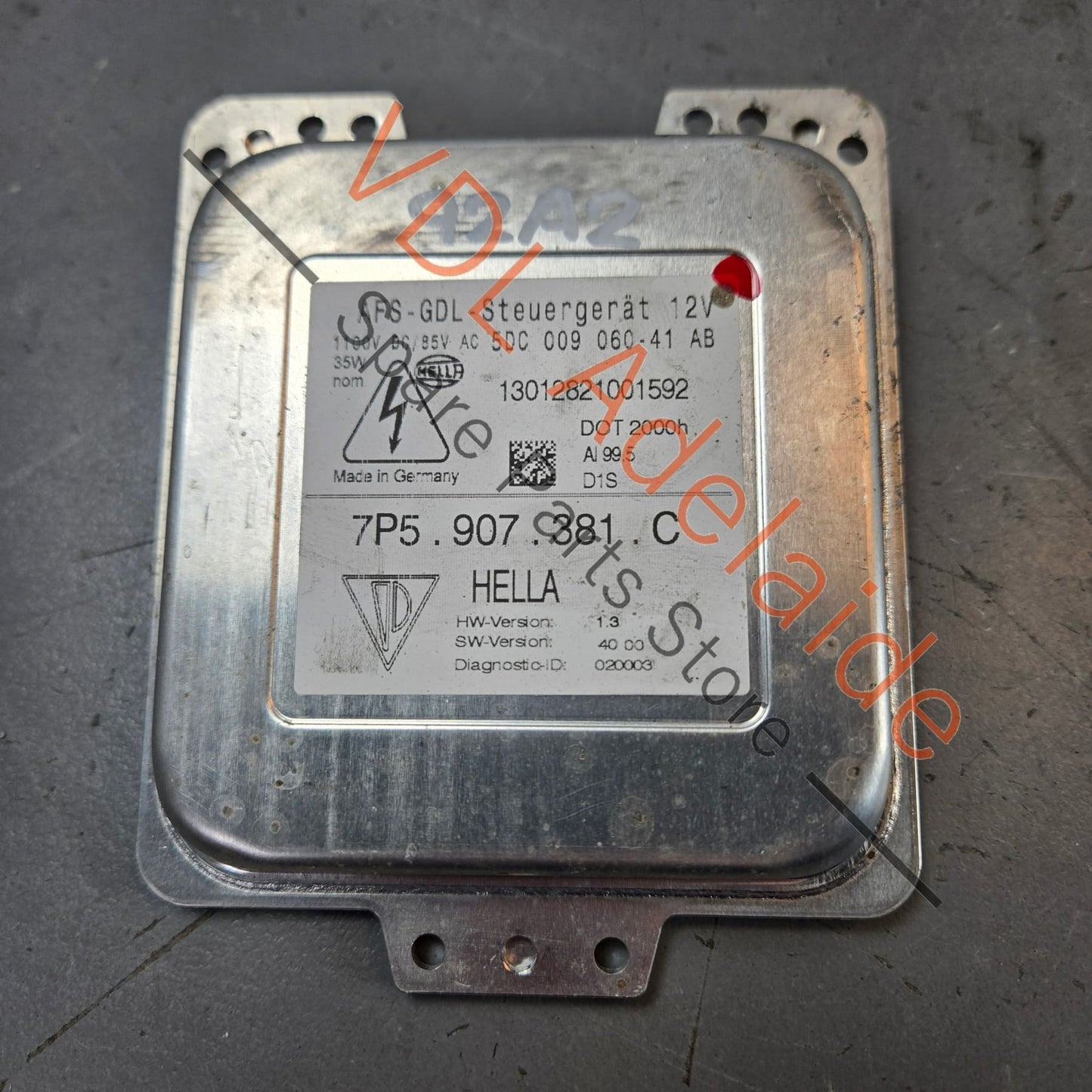 7P5907381C 95861838110  Porsche Cayenne Headlight Control Unit 7P5907381C 95861838110