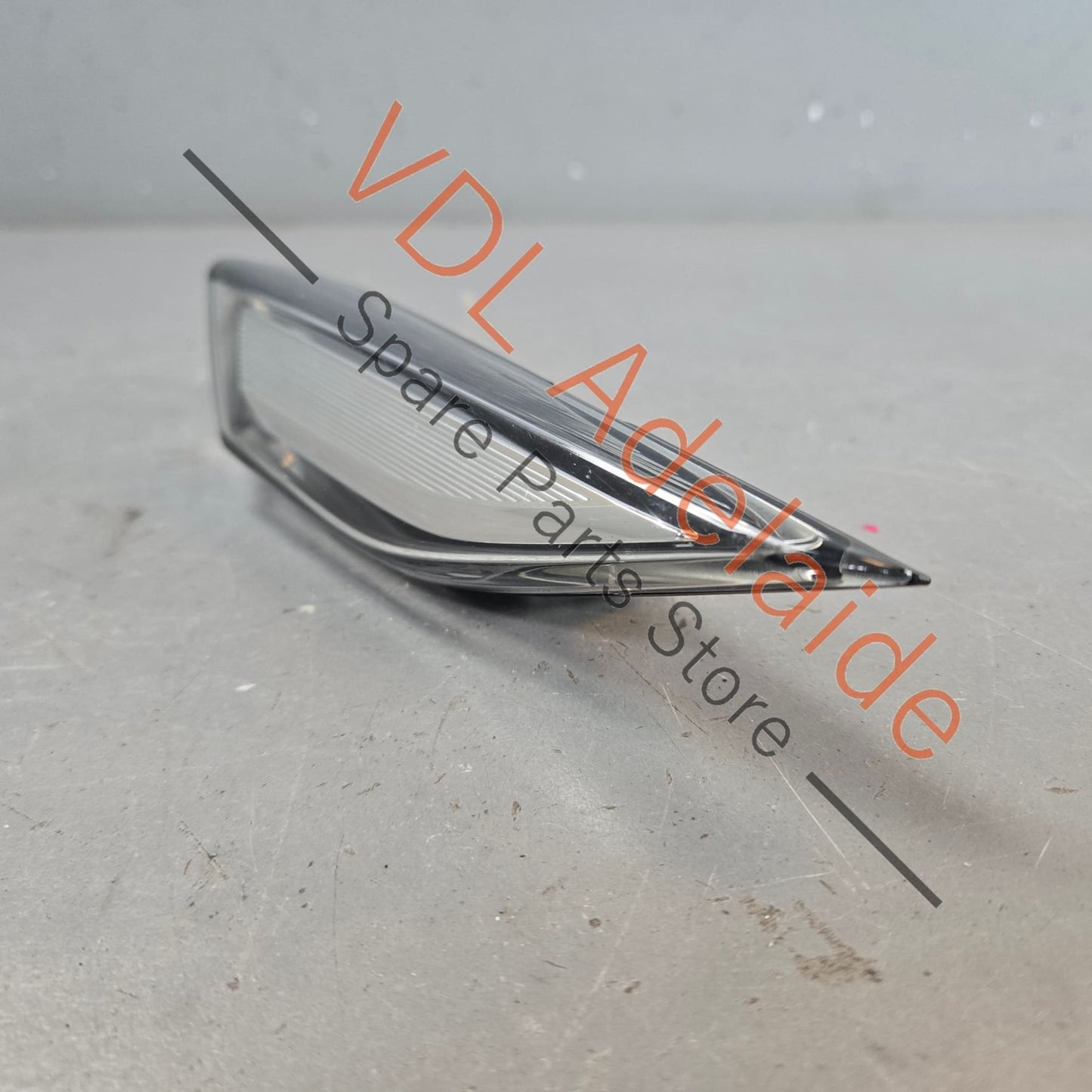 95863110110   Porsche Cayenne 92A 958 Fender Indicator Left 95863110110 7P5949102