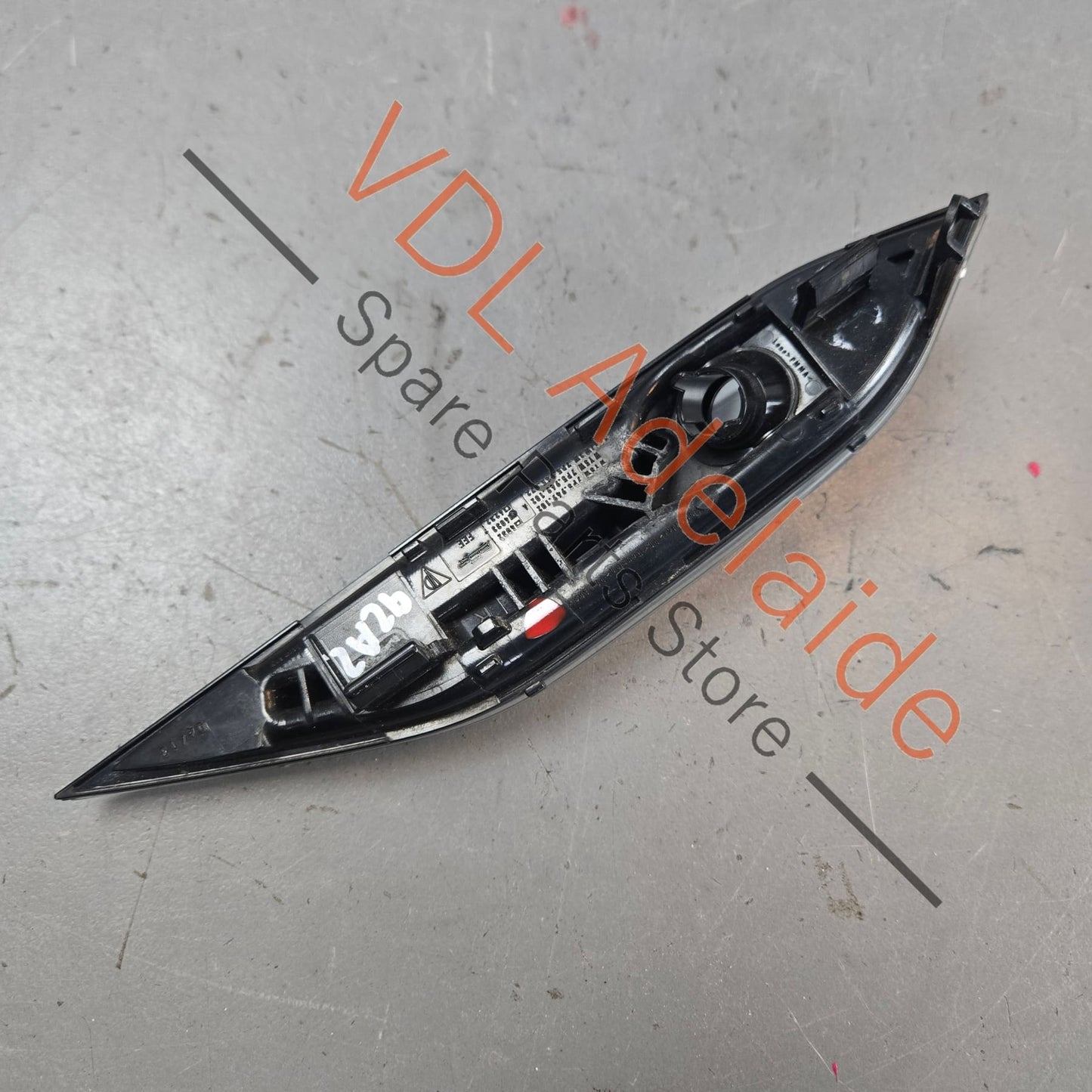 95863110110   Porsche Cayenne 92A 958 Fender Indicator Left 95863110110 7P5949102