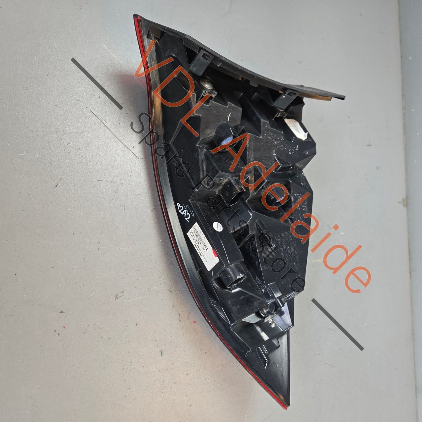 958945095B 7P5945095M  Porsche Cayenne GTS 92A 958 Left Outer Rear Light Tail Light 958945095B 7P5945095M Darkened Cherry Red