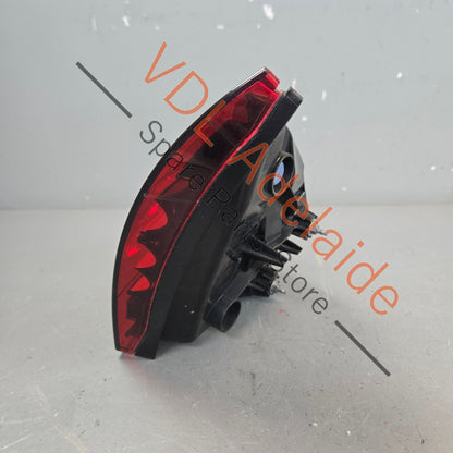 95863109420 7P5945094R  Porsche Cayenne GTS 92A 958 Right Inner Rear Light Tail Light 95863109420 7P5945094R Darkened Cherry Red